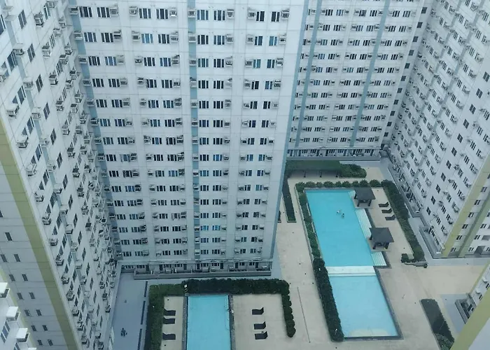 Tum's Mplace Staycation 28th Floor Tower C Apartment Manila