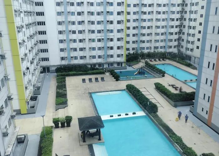 Tum's Mplace Staycation 28th Floor Tower C Apartment Manila